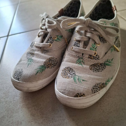 Keds sneakers size 39 like new, beige with tropical print