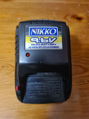 Φορτιστής μεταχειρισμένος Nikko 9.6V Ni-Cd battery 4 hour charger