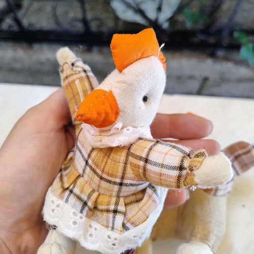 Set of 2 plush toys