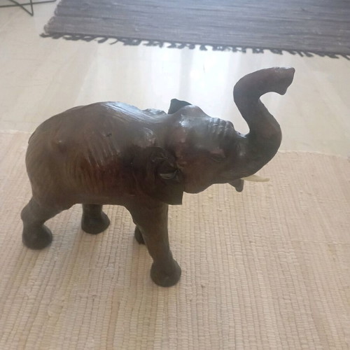 Elephant handmade leather like new