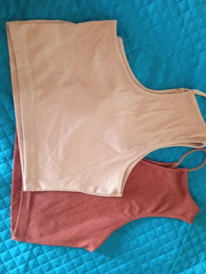 Crop tops Shein σαν καινούργια, μέγεθος S/36, μπεζ και καφέ, 2 τεμάχια