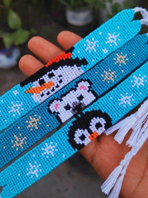 Christmas macrame bracelet made to order