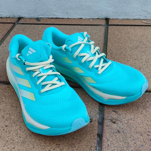 Adidas Supernova Stride athletic shoes like new, size 42⅔, turquoise