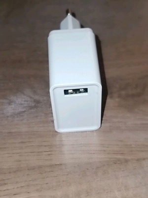 Φορτιστής Xipin Quick Charge 3.0 με καλώδιο Lighting σαν καινούργιο, θύρα USB για iPhone
