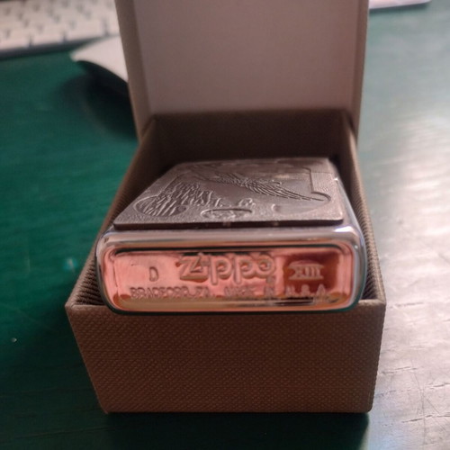 Zippo lighter 1997 authentic, new