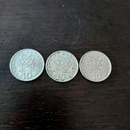 Collectible coins used, old in excellent condition