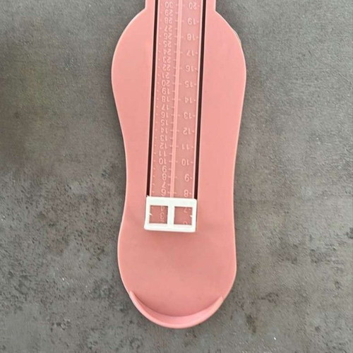 Children's Foot Measuring Device new, pink plastic