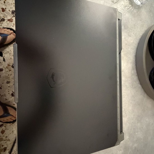 MSI Cyborg 15 A13VF laptop like new, Intel Core i7, 16GB RAM, 1TB SSD