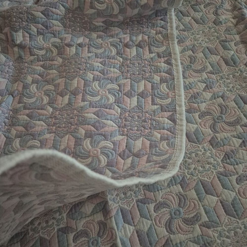 Quilts like new, set of 2 in pink, blue and white