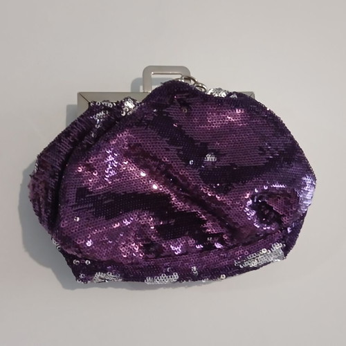 Purple evening bag with sequins