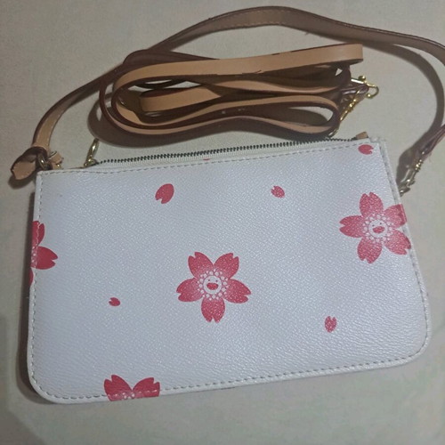 Bag like new with zipper, white and pink with detachable straps