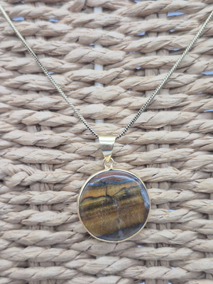 Tiger's Eye Crystal Brass Necklace new