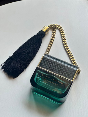 Marc Jacobs Decadence Eau de Parfum 50ml empty bottle with decoration