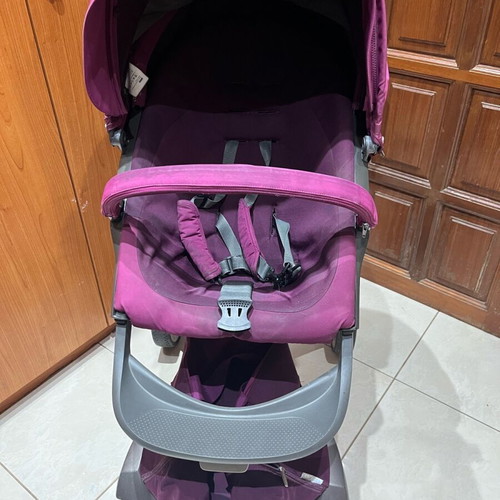 Stokke stroller used, complete with carrycot and accessories