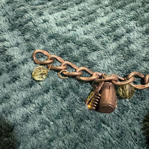 Bracelet like new, green