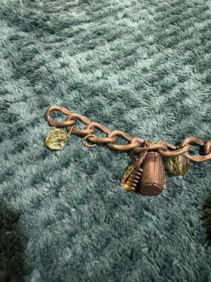 Bracelet like new, green