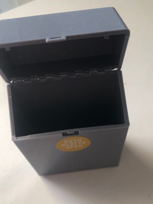 Plastic cigarette pack case gray new with automatic opening