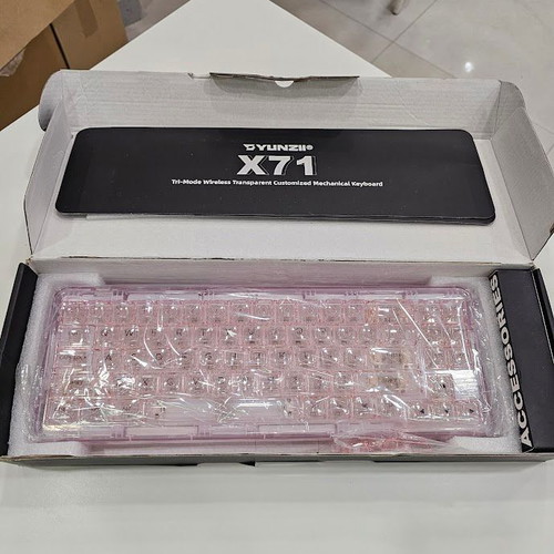 YUNZII X71 Ασύρματο Μηχανικό Πληκτρολόγιο 68% Διαφανές RGB Νέο, Ροζ