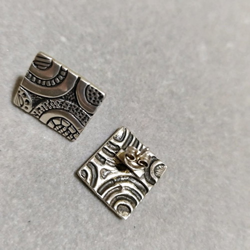 Silver square 925 earrings used with unique design