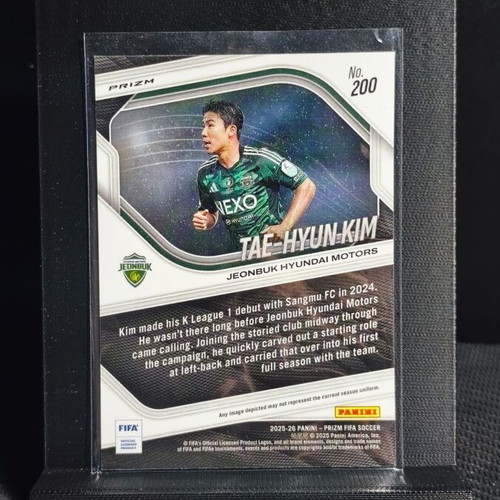 2024-25 Panini Prizm FIFA Tae-Hyun Kim Mosaic Prizm card