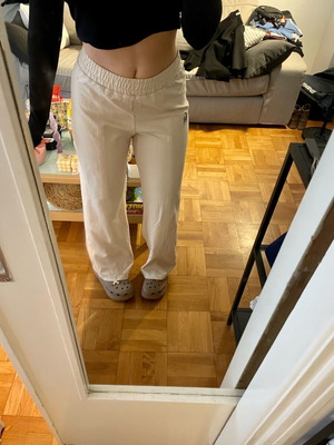 Sunsetgo pants in beige