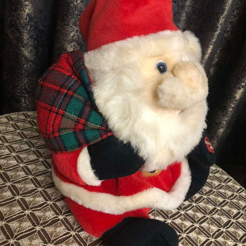 Musical toy Santa Claus like new