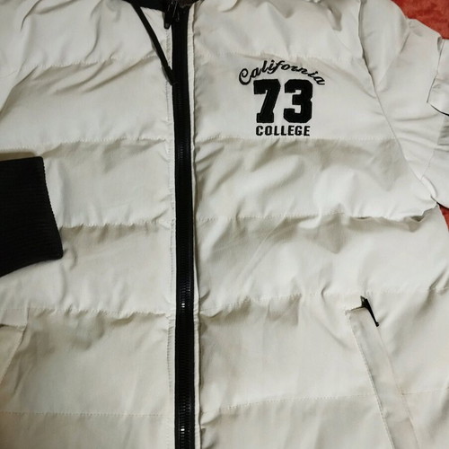 White reversible jacket like new, size M, with detachable hood