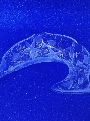 Walther Glas 3D Dolphin decorative bowl like new, vintage 70s-79s