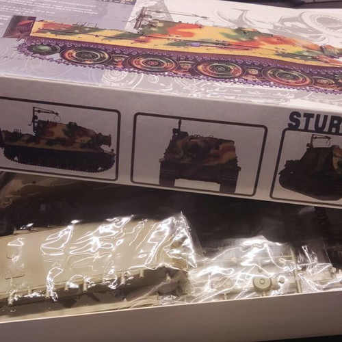 Sturmmörser 38 cm RW 61 World War II tank model new