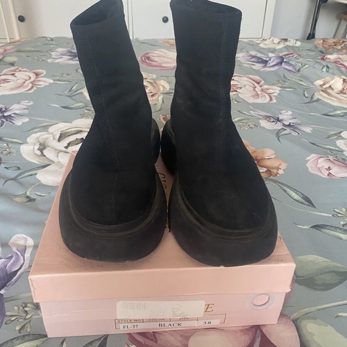 H&M ankle boots, black, size 37.5-38, fur lined