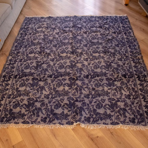 Traditional Woolen Woven Bedspread like new, 1.90x1.60 m