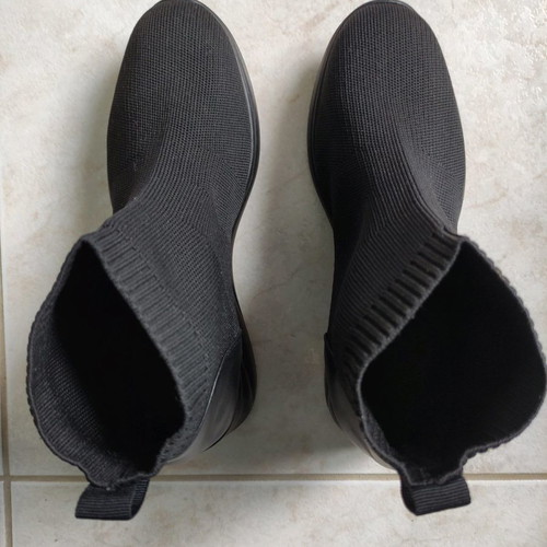 Sock boots size 39 like new, black with low sole