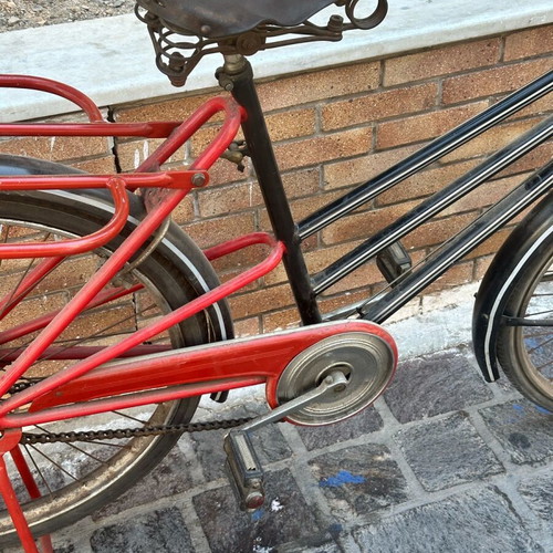 Lamand vintage bicycle used with New Sun oil lamp and cargo racks