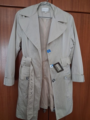 Trench coat beige like new, size M