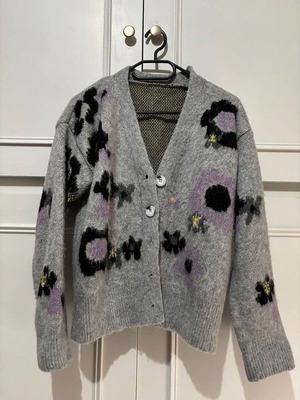 Cardigan like new, very warm, comfortable, size small, black and grey with flowers