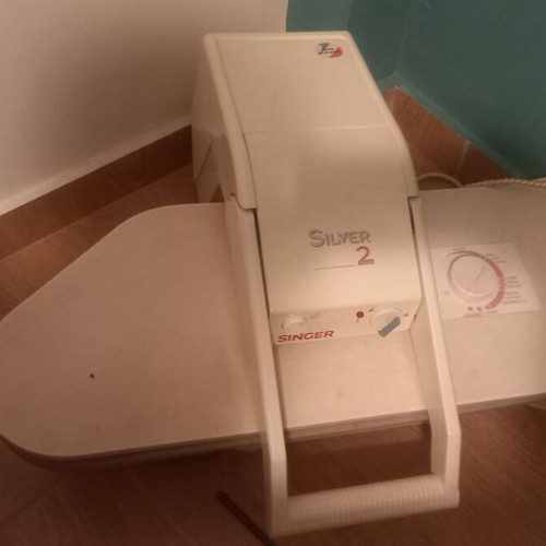 Silver Singer SP 1800 ironing press used, in good condition