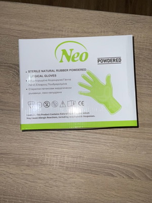 Sterile surgical gloves new, box of 50 pieces