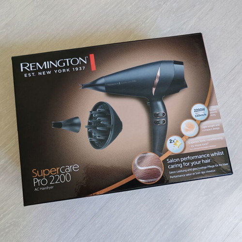 Remington Supercare Pro 2200 hairdryer new with ionization and ceramic grille