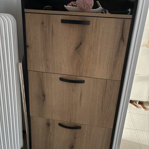 Shoe rack like new