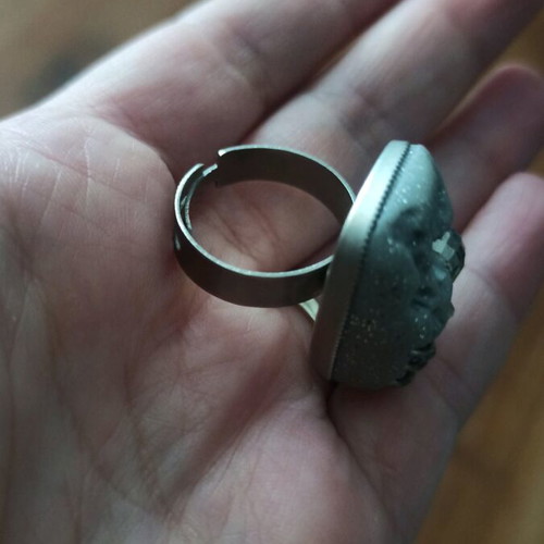 Adjustable ring silver with gray stone new