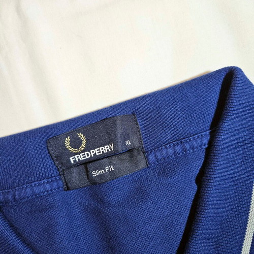 Fred Perry men's T-shirt blue size XL like new
