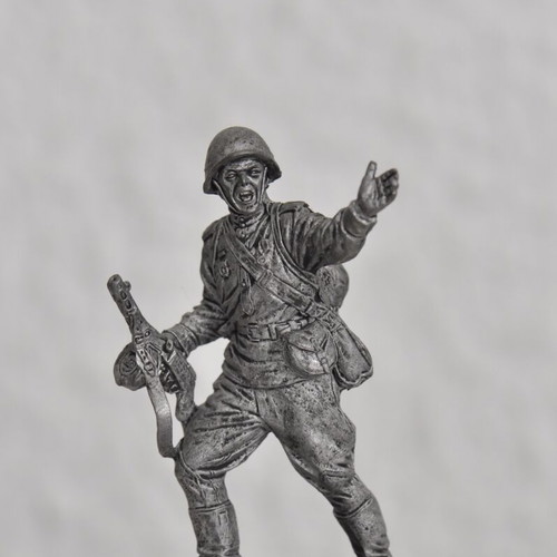 Lead soldier WWII 6.5 like new
