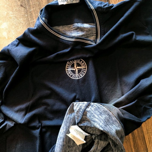 Stone Island T-shirt size L like new, dark blue