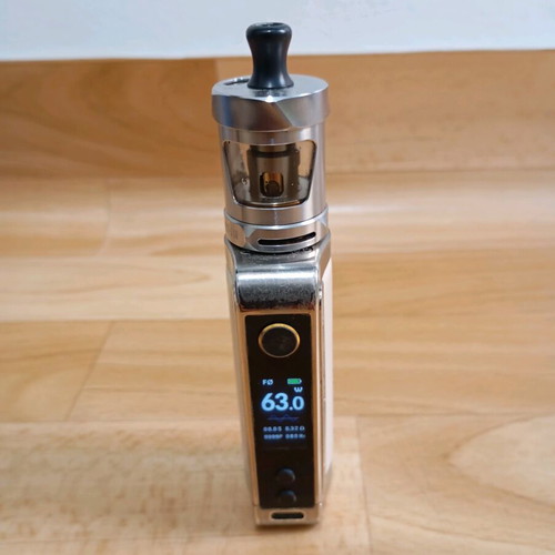 Electric cigarette used, like new, good working condition