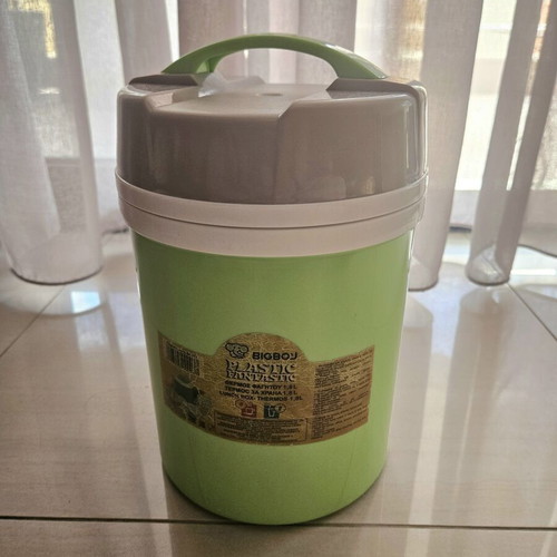 Bigboy Plastic Fantastic Food Thermos Lunch Box 1.8L used