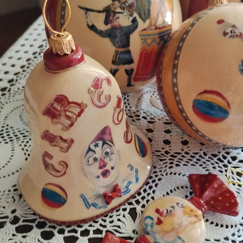 Old Circus Christmas ornaments set new, handmade plastic