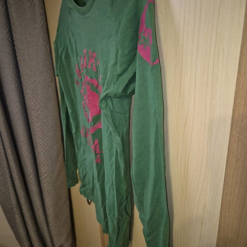 Franklin & Marshall Long Sleeve Size S Like New with “For Africa” Print