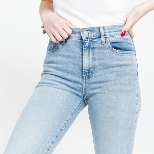 Levis 724 High Rise Slim Straight Jeans new, light blue, W29/L31
