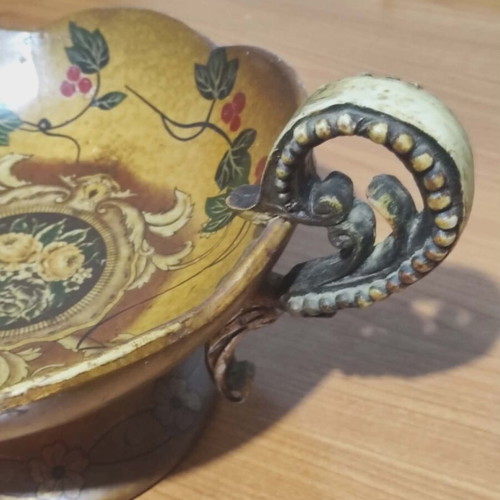 English ceramic fruit bowl hand-painted used
