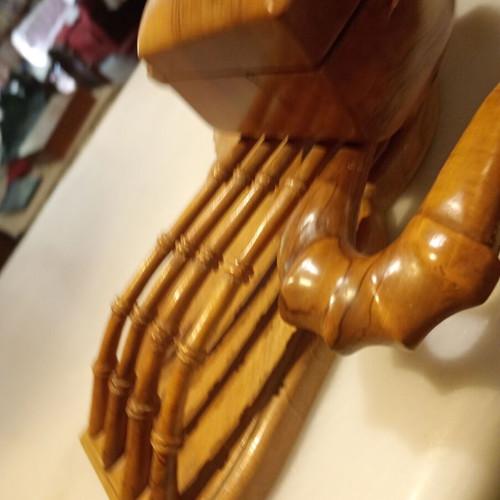 Handmade wooden crab-shaped jewelry box like new